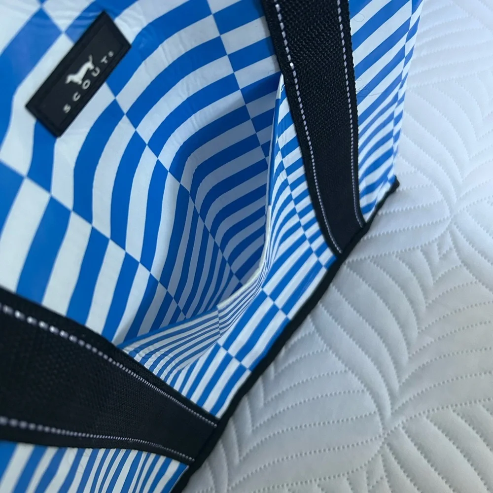 Scout Checkered Blue and White Tote - Picture 3 of 5